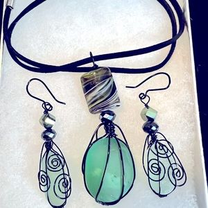Handmade Necklace w/ Matching Earrings